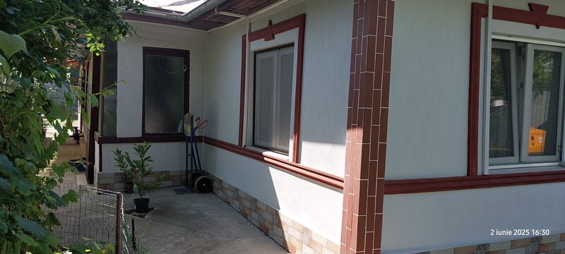 Gorneni, pe DN6/E70 1.600 mp, casa la sosea langa Bucuresti